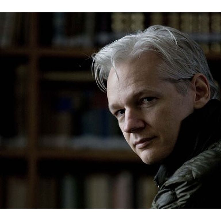 Publican datos encriptados de Guantnamo y BP por si detienen a Assange o cierran Wikileaks