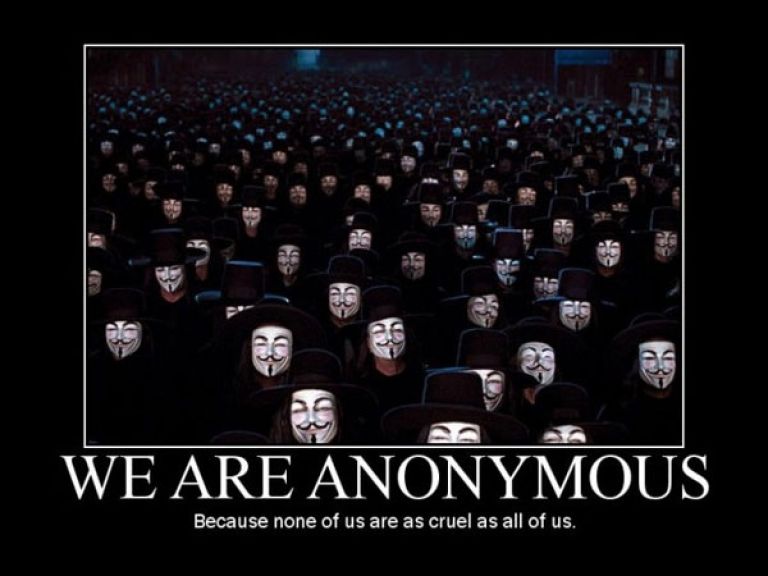 Anonymous atacó 70 sitios de agencias policiales de los EEUU